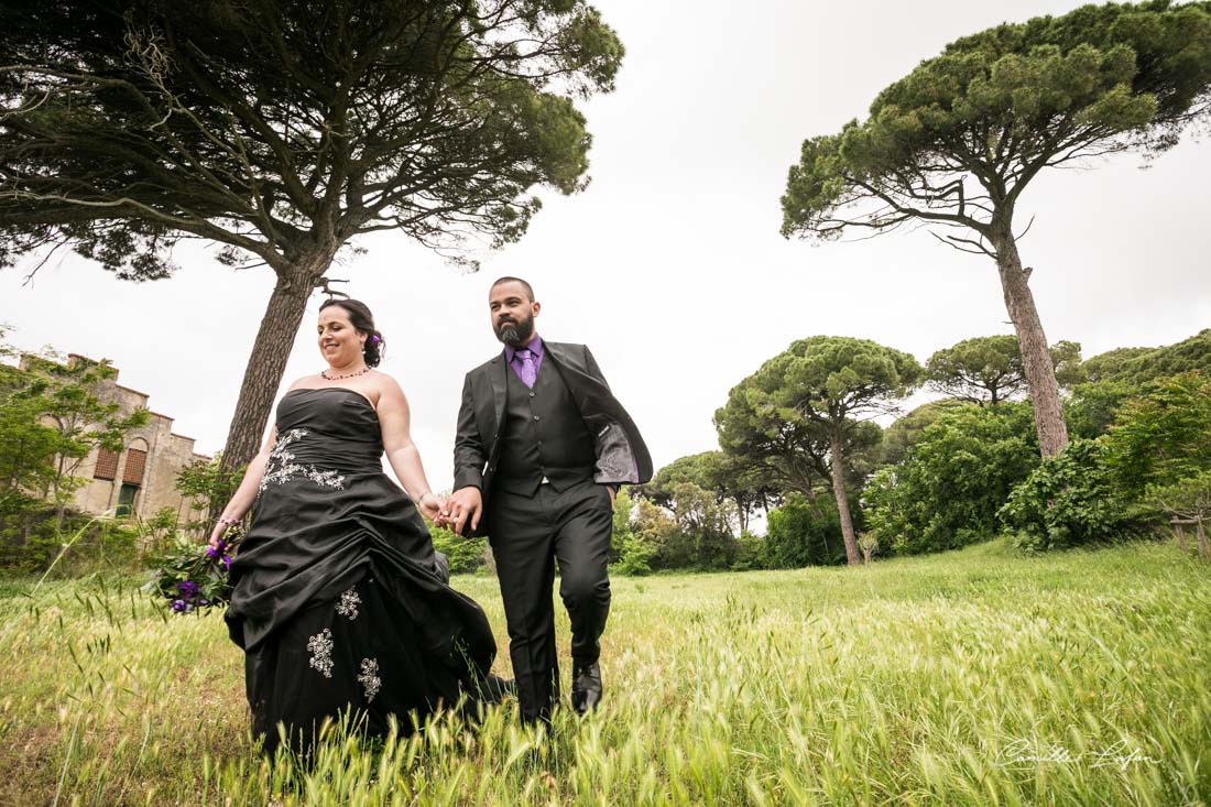 photographe-mariage-montpellier-black-dress-metal