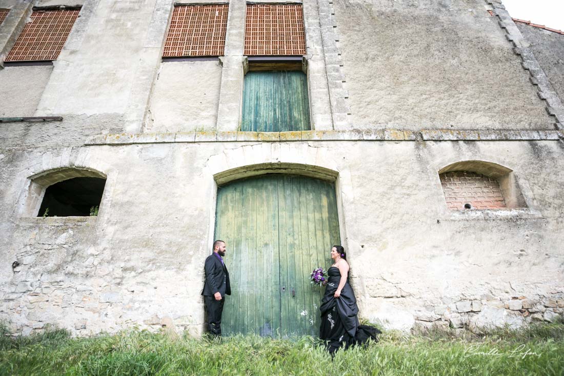 photographe-mariage-montpellier-black-dress-metal